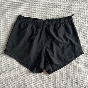 SO Juniors NWT Mid Rise Sporty Running Short Size: M